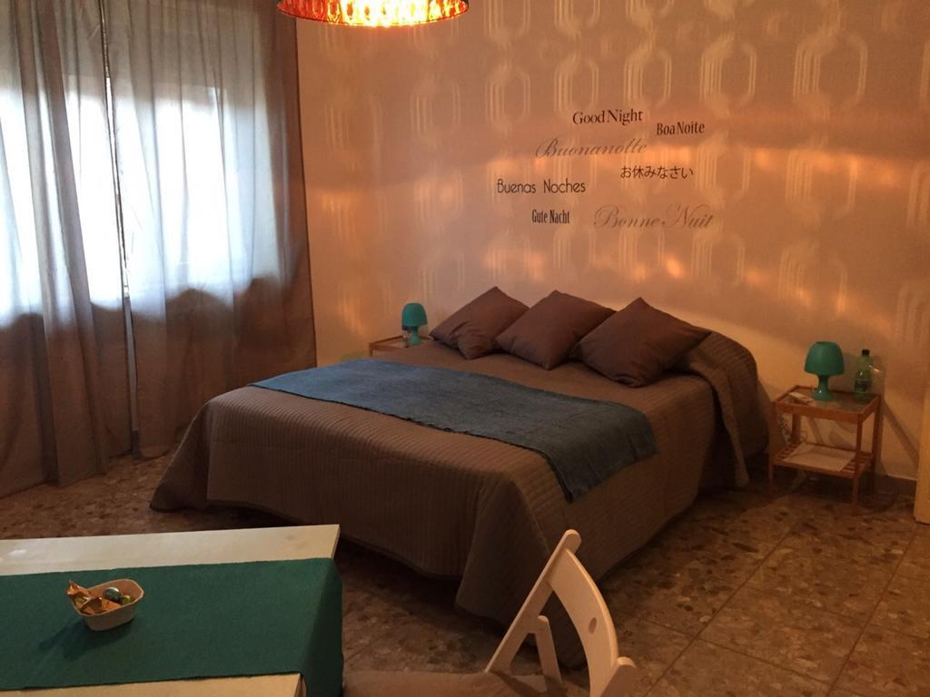 B&B Roma Citta Aperta Bilik gambar