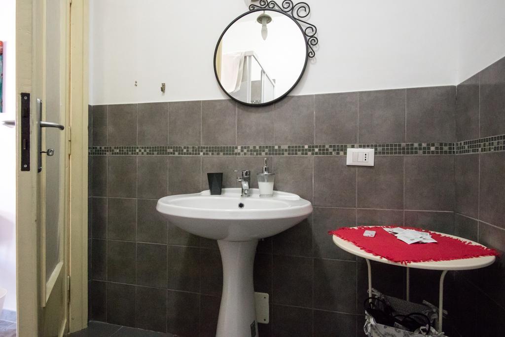 B&B Roma Citta Aperta Luaran gambar